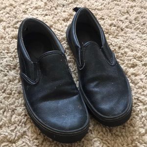 Black non slip shoes